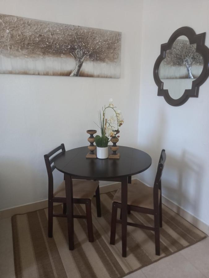 A Taste Of Paradise - Vacation Rentals Close To Us Embassy & Restaurants Nassau Eksteriør billede